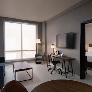 Suite de 1 Dormitorio y Cama King